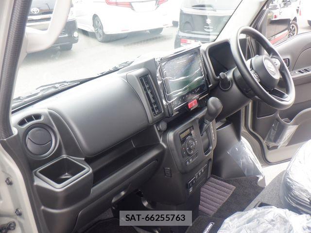 Suzuki EVERY 2026-06 7458189-17