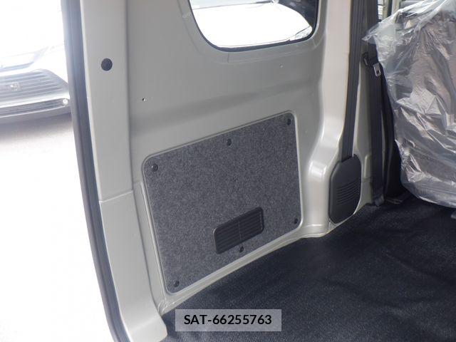 Suzuki EVERY 2026-06 7458189-21