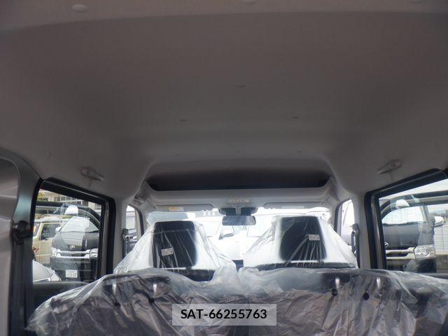 Suzuki EVERY 2026-06 7458189-23