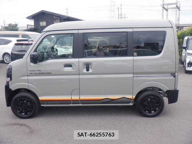 Suzuki EVERY 2026-06 7458189-5