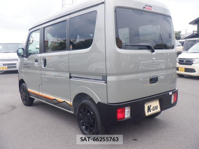 Suzuki EVERY 2026-06 7458189-6
