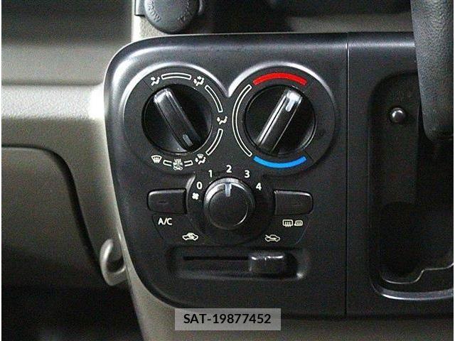 Suzuki EVERY 2016-12 7503126-18