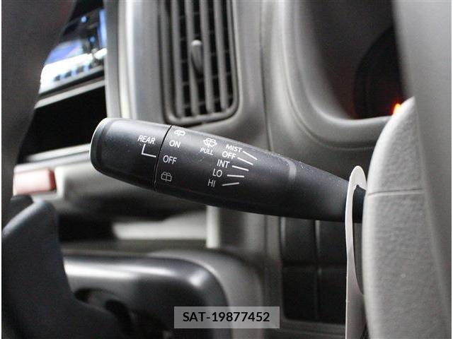 Suzuki EVERY 2016-12 7503126-20