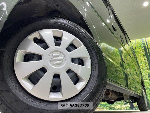 Suzuki EVERY 2023-11 7503117-11
