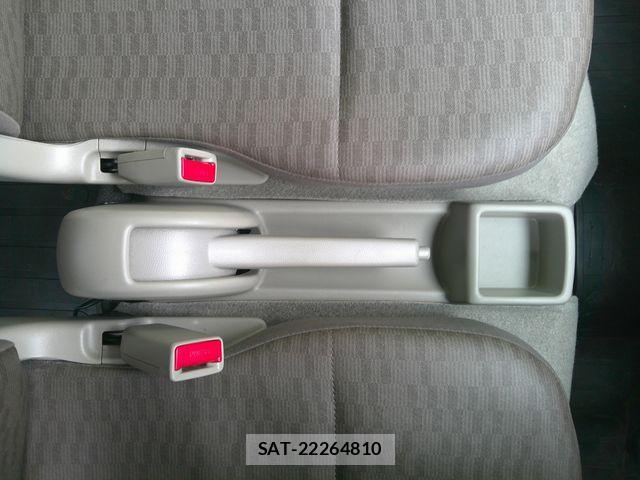 Suzuki EVERY 2022-05 7562939-11