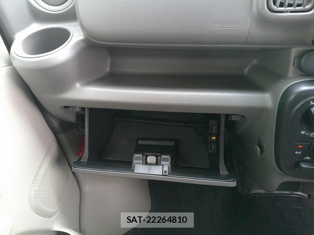 Suzuki EVERY 2022-05 7562939-12