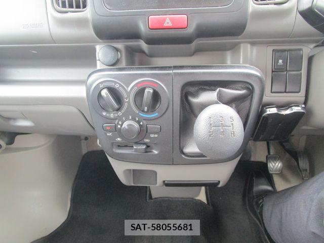 Suzuki EVERY 2020-06 7620513-16