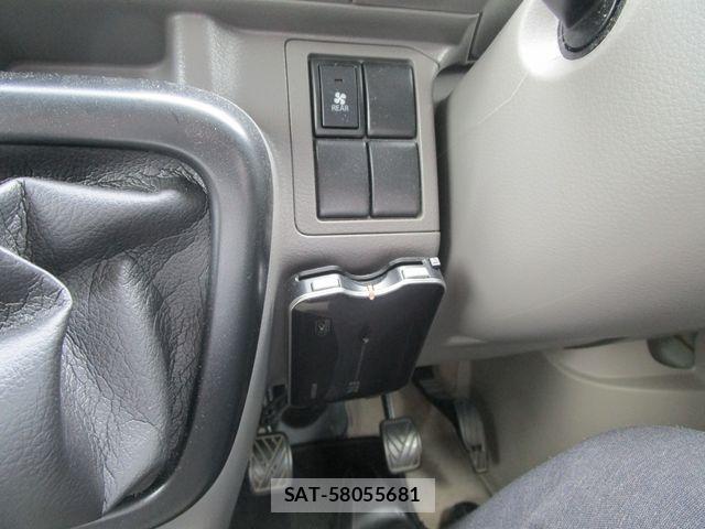 Suzuki EVERY 2020-06 7620513-17