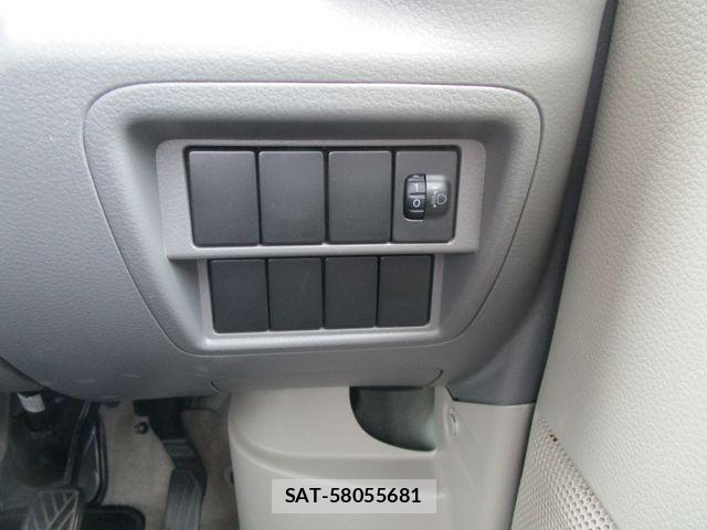 Suzuki EVERY 2020-06 7620513-18