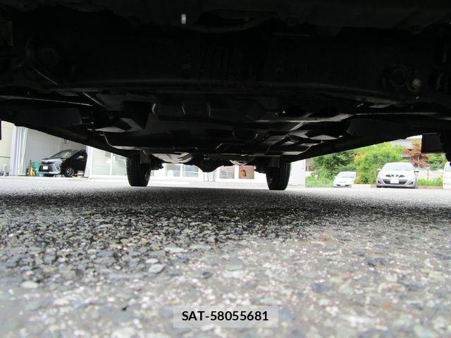 Suzuki EVERY 2020-06 7620513-22
