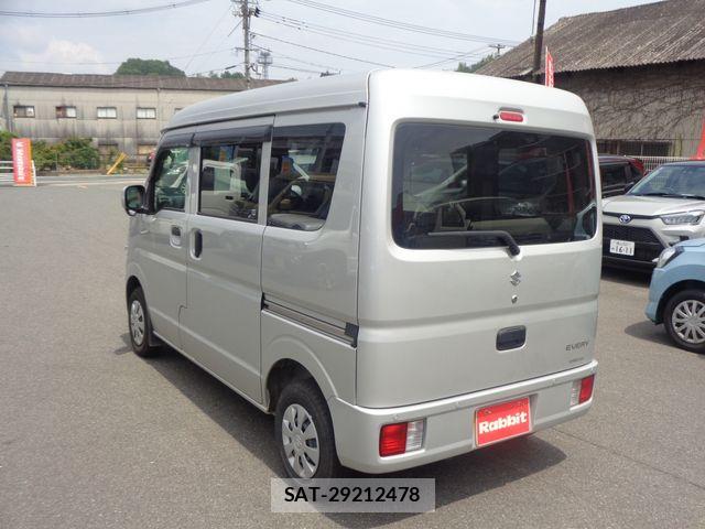 Suzuki EVERY 2023-08 7620514-1