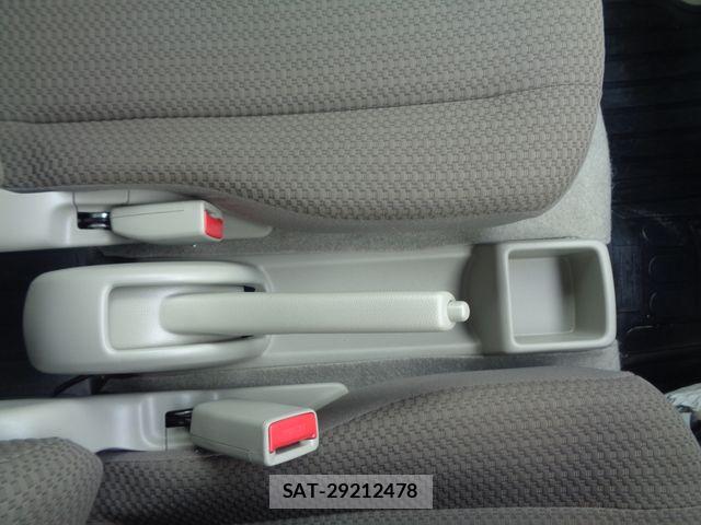 Suzuki EVERY 2023-08 7620514-24