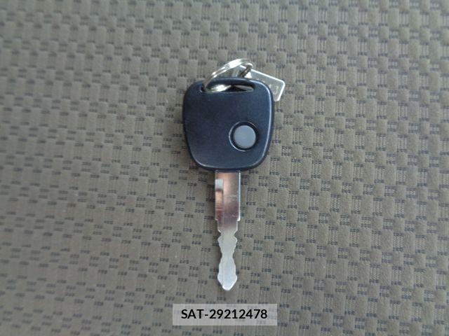 Suzuki EVERY 2023-08 7620514-29