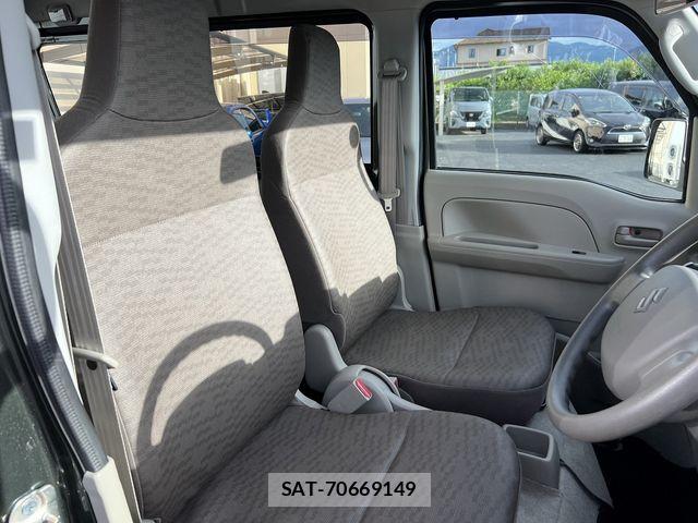 Suzuki EVERY 2023-10 7620511-9