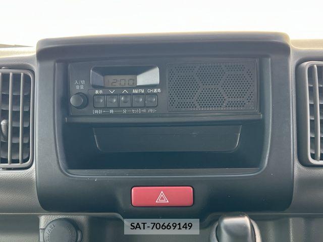 Suzuki EVERY 2023-10 7620511-12