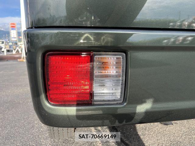 Suzuki EVERY 2023-10 7620511-27