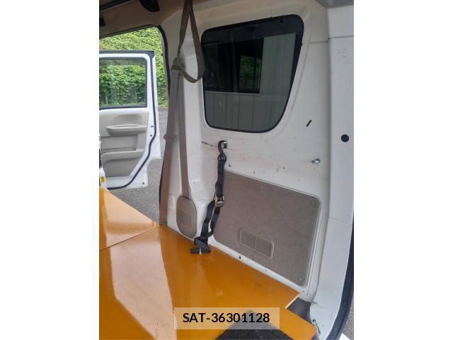Suzuki EVERY 2021-03 7620516-10