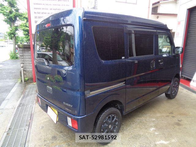 Suzuki EVERY 2020-12 7620510-10