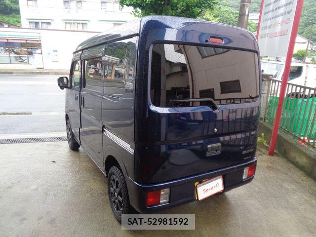 Suzuki EVERY 2020-12 7620510-3
