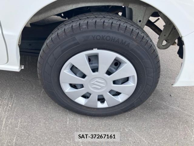 Suzuki EVERY 2025-04 7620509-11