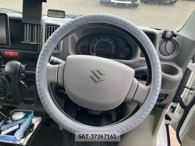 Suzuki EVERY 2025-04 7620509-14