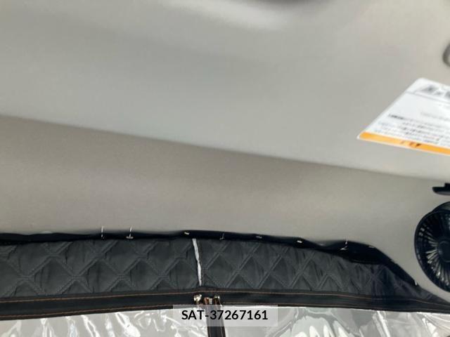 Suzuki EVERY 2025-04 7620509-20