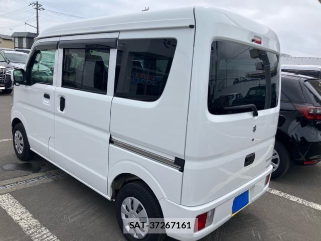 Suzuki EVERY 2025-04 7620509-5
