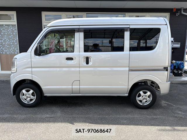 Suzuki EVERY 2016-03 7620519-13