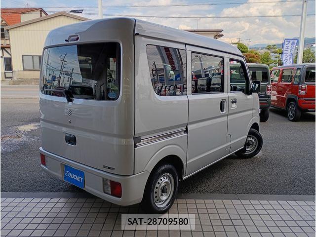 Suzuki EVERY 2019-06 7620517-2