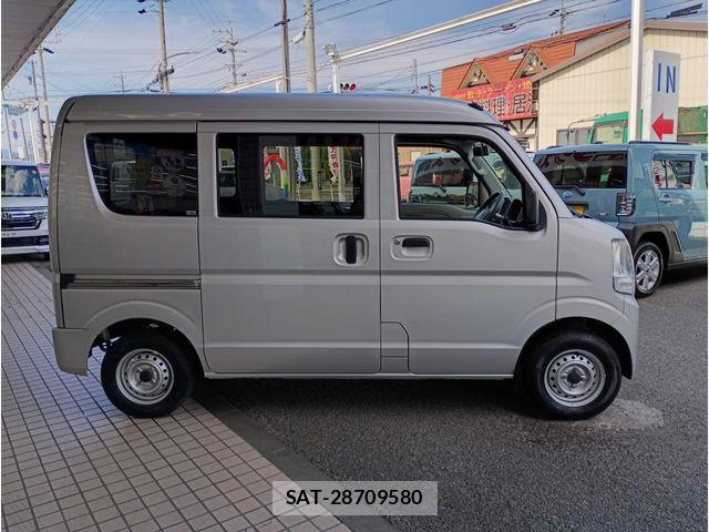 Suzuki EVERY 2019-06 7620517-3