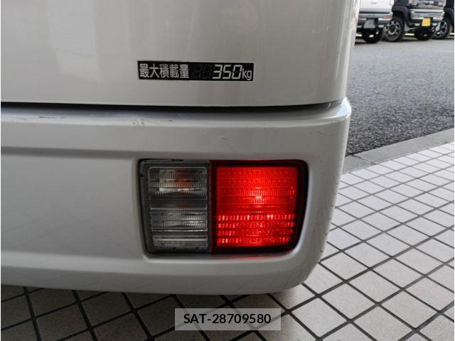 Suzuki EVERY 2019-06 7620517-5