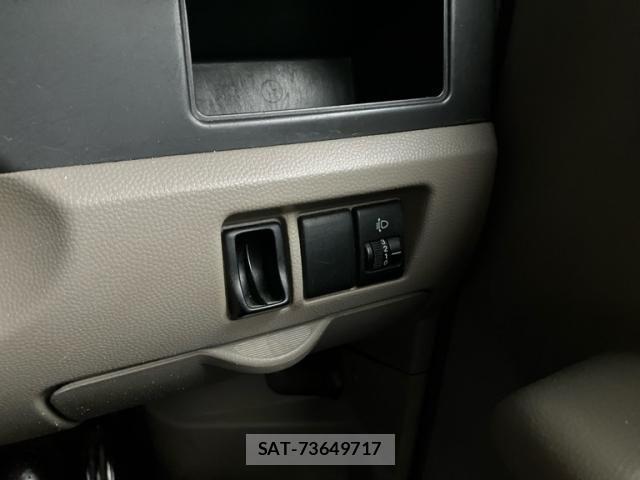 Suzuki EVERY 2010-05 7729418-18