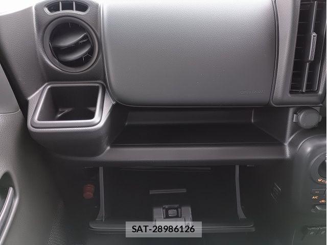 Suzuki EVERY 2026-05 7729409-23