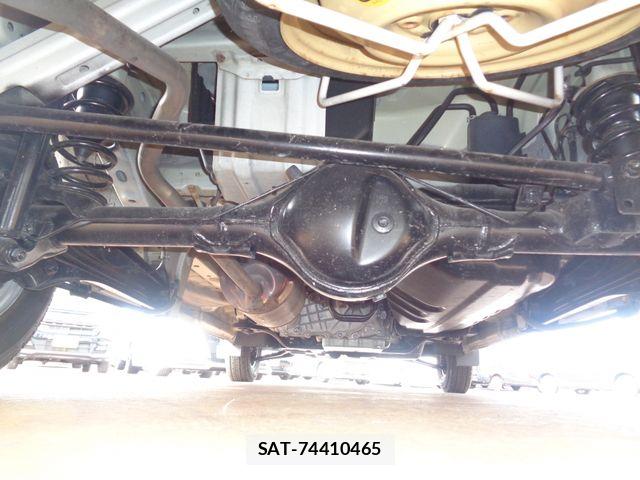 Suzuki EVERY 2019-06 7729414-20