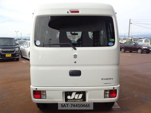 Suzuki EVERY 2019-06 7729414-6