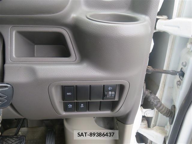 Suzuki EVERY 2019-07 7789585-13