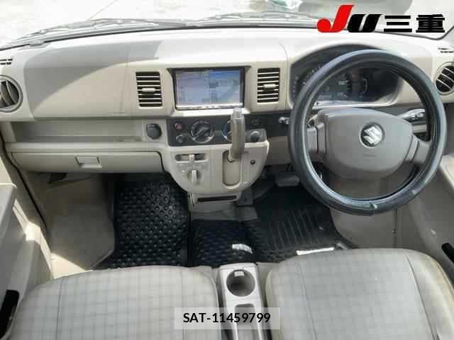 Suzuki EVERY 2014-01 7789583-7