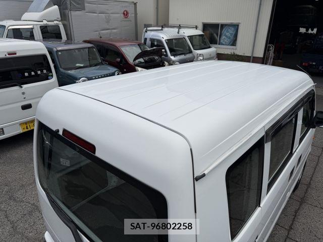 Suzuki EVERY 2013-10 7789584-9