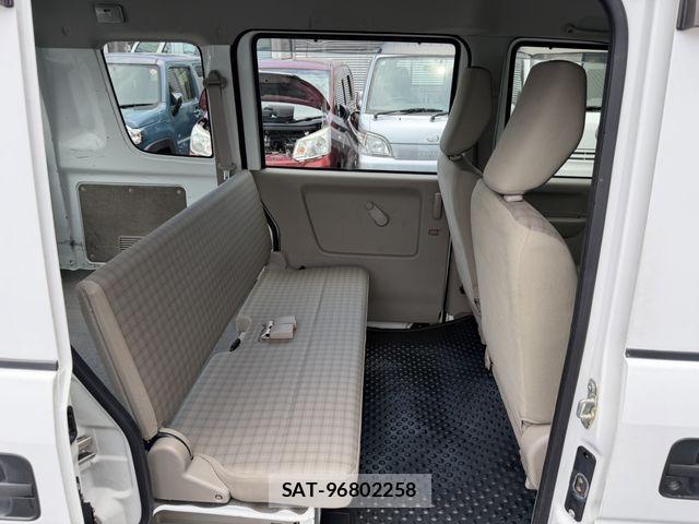 Suzuki EVERY 2013-10 7789584-15