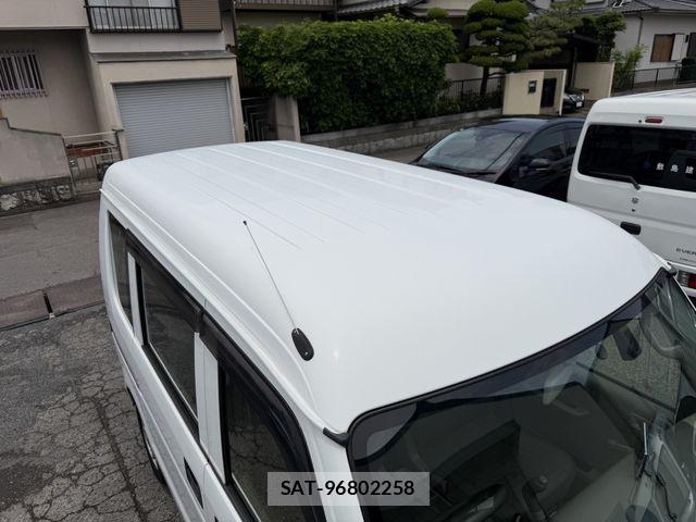 Suzuki EVERY 2013-10 7789584-6