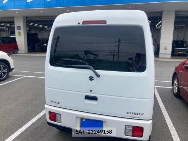 Suzuki EVERY 2007-10 7789580-8