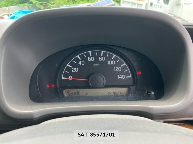 Suzuki EVERY 2017-03 7879776-13