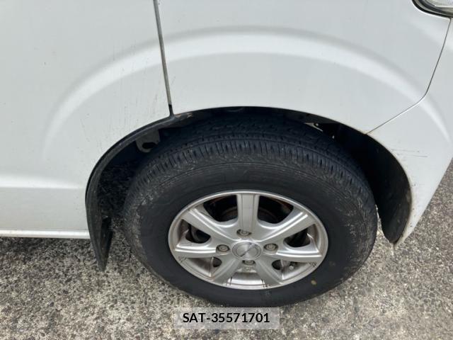 Suzuki EVERY 2017-03 7879776-4