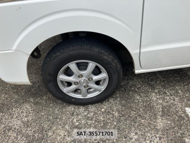 Suzuki EVERY 2017-03 7879776-5