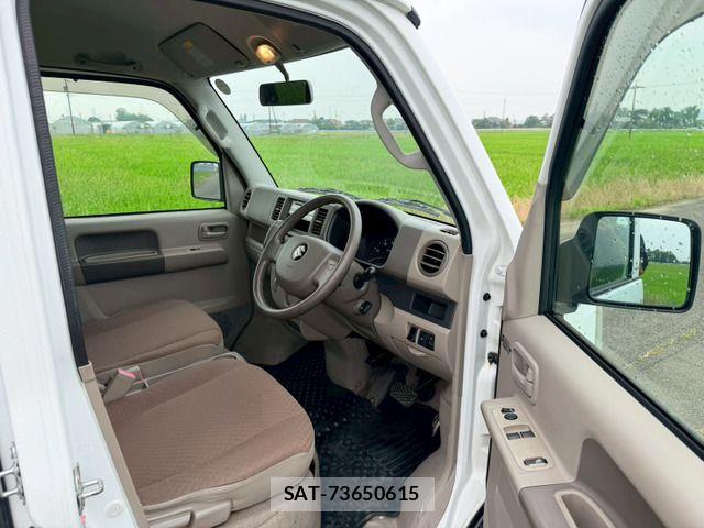 Suzuki EVERY 2014-07 7879775-15