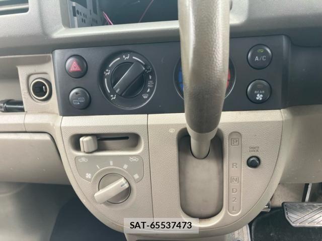 Suzuki EVERY 2006-11 7879779-14