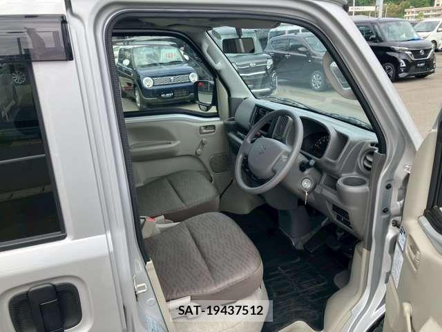 Suzuki EVERY 2024-02 7879771-10