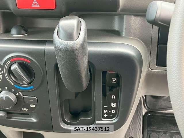Suzuki EVERY 2024-02 7879771-5
