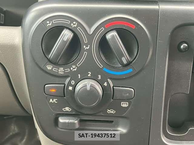 Suzuki EVERY 2024-02 7879771-6