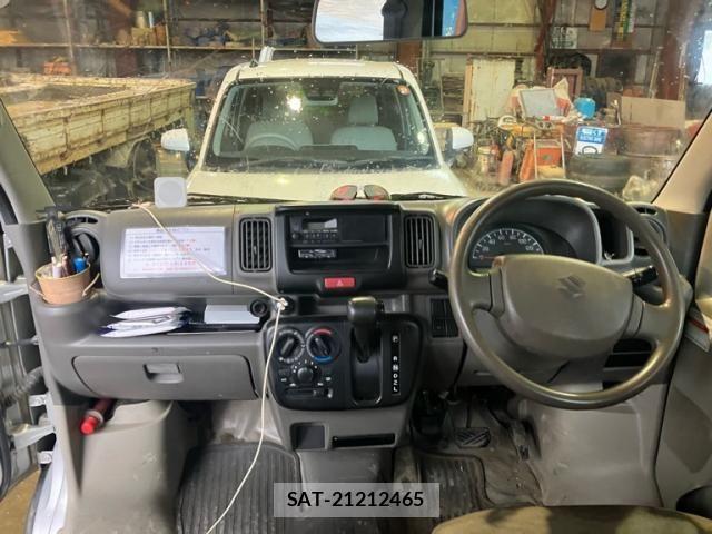 Suzuki EVERY 2019-06 7879772-10